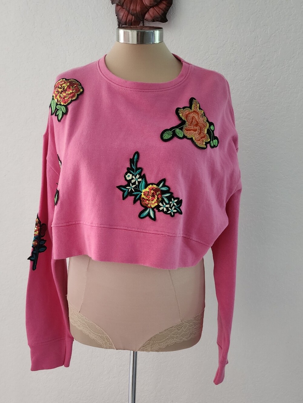 ZARA | Pink Floral Appliqué Sweatshirt